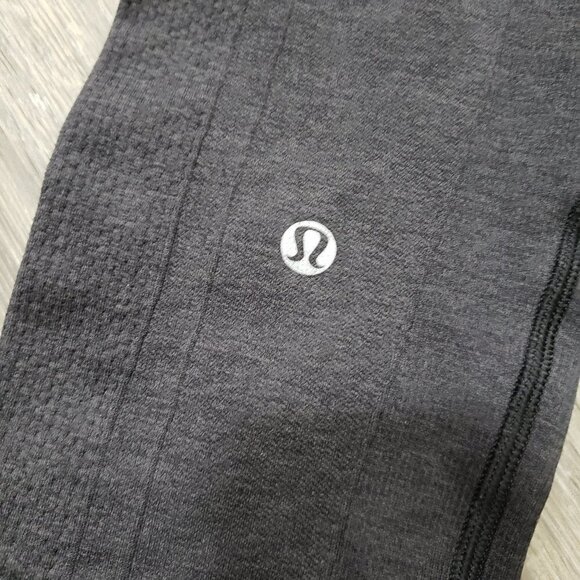 Lululemon Ebb To Street Pants 7/8 Length Sz 4 Heathered Wren Grey - Picture 6 of 8